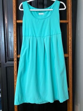 Columbia / Omni-Shield Dress L
